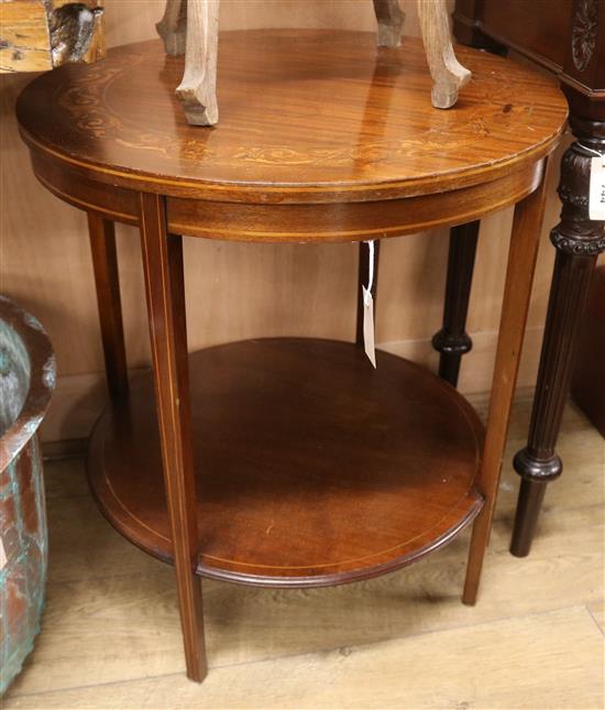 A Sheraton style mahogany and satinwood inlaid circular occasional table W.61cm